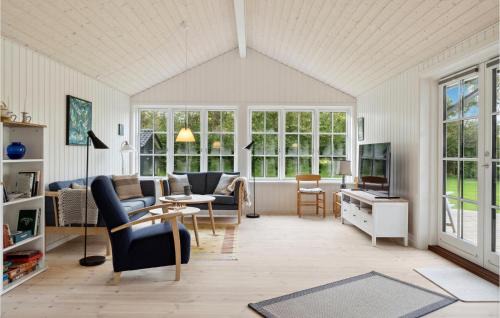 Udsholt Sand House | Awesome Home In Græsted With Wifi