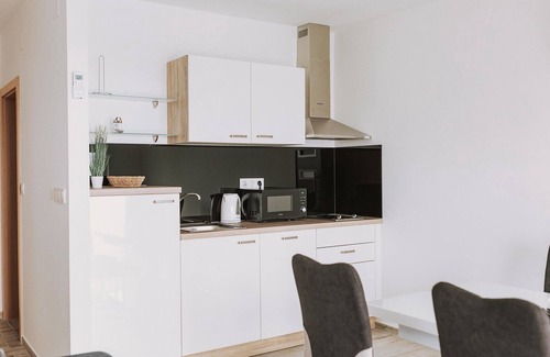 Grabrovnik House | Awesome home in Grabrovnik with sauna