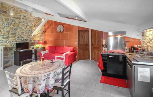 Grospierres House | Awesome Home In Grospierres With Sauna