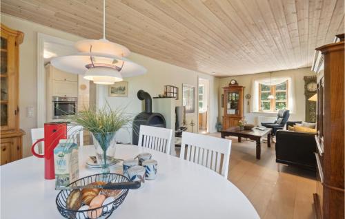 Gudhjem House | Awesome Home In Gudhjem With Wifi