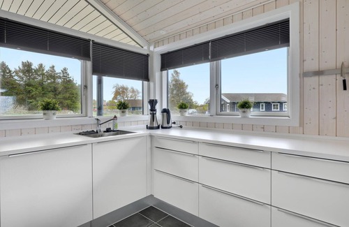 Vang House | Awesome home in Hasle with WiFi