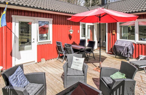 Horby House | Awesome home in Hörby with kitchen