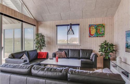 Haurvig House | Awesome Home In Hvide Sande With Sauna