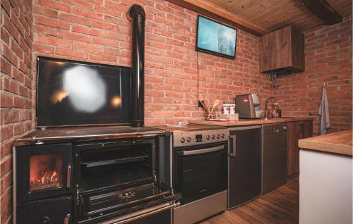 Jastrebarsko House | Awesome Home In Jastrebarsko