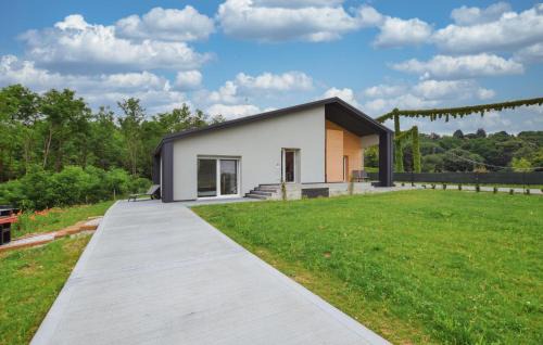 Venegazzu House | Awesome Home In Montebelluna With Wifi