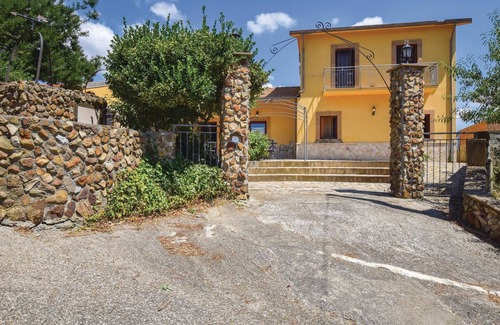 Nicosia House | Awesome home in Nicosia with WiFi