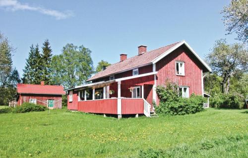 Olsremma House | Awesome Home In Ölsremma With Sauna