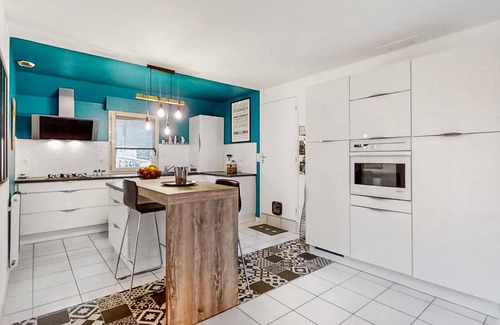 Le Rosais-La Flourie House | Awesome home in Saint-Malo with WiFi