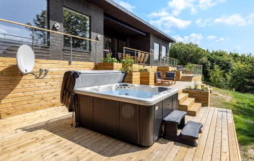 Lihme House | Awesome Home In Spøttrup With Wifi