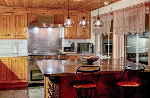 Lindesnes House | Awesome home in Spangereid with sauna