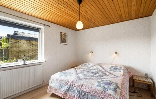 Thyboron House | Awesome Home In Thyborøn With Wifi