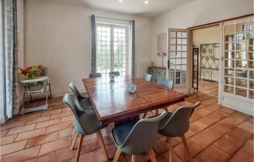 Vianne House | Awesome Home In Vianne