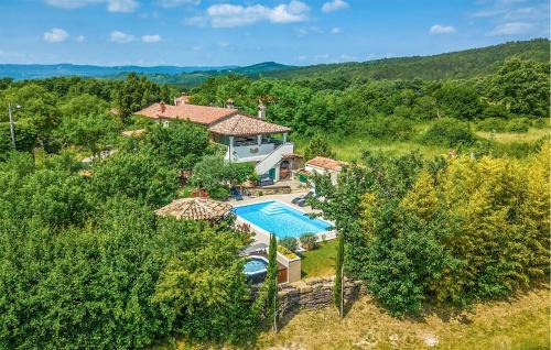 Krsan House | Awesome Home In Zatka
