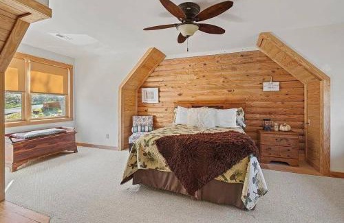 McGaheysville House | Awesome Log Cabin in Massanutten Resort
