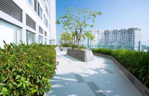 Bach Dang Riverside Apartment | Awesome Rivergate Apartment - CBD in Hcm City