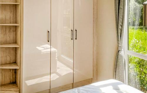 Municipality of Harderwijk Other | Awesome Stacaravan In Harderwijk