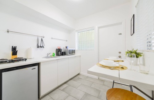 Northeast Miami Condo | Awesome Studio 15 min from The Beach