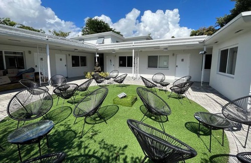 Northeast Miami Condo | Awesome Studio 15 min from The Beach