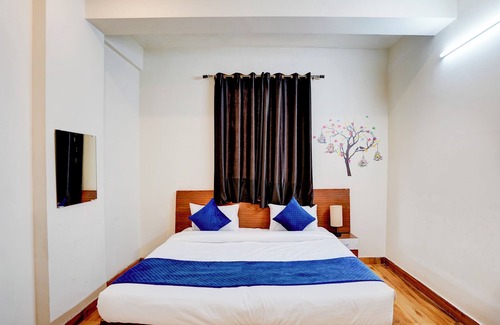 Noida Hotel | Axel Accommodation