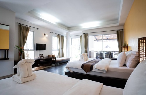 Khuekkhak Hotel | AYARA VILLAS KHAOLAK