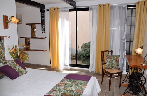 Cerro Concepcion Hotel | AYCA La Flora Hotel Boutique