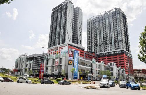 Bandar Baru Bangi House | AZFA Suite13 at De Centrum Putrajaya-Bangi