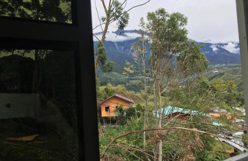 Kundasang House | Azrien Homestay Kundasang