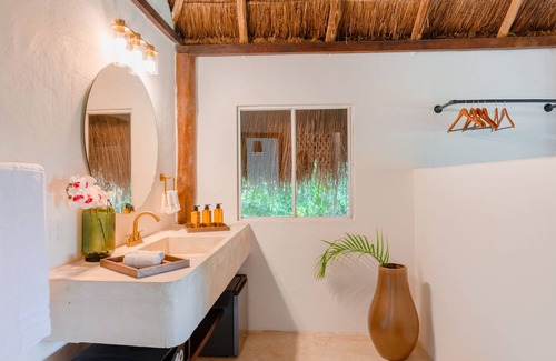 Chetumal Hotel | Azulea Bacalar Hotel & Spa - Lagoon Front