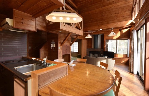 Toyoshina Cabin | Azumino Wanwan Paradise Cottage