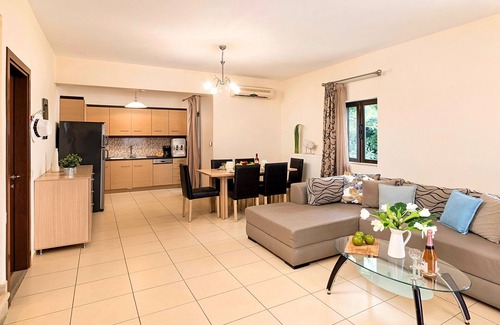 Skaleta Villa | Azure Horizon Villa Heated Pool, Beach at 550 m