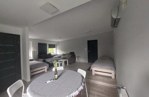 Kuczow Apartment | AzyLk39