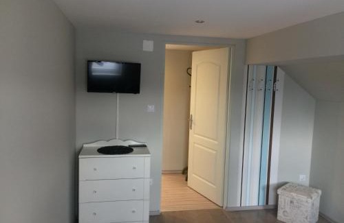 Kapuvar Apartment | Báró Berg Apartman