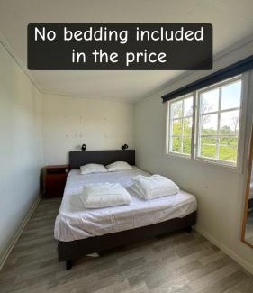 Skovde Municipality House | Bäckagården - self catering cabin