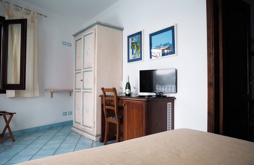Lipari Bed & Breakfast | B&B ALTA MAREA LIPARI