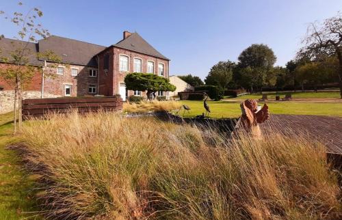 Hannut House | B&B at Haras Petit-Hallet