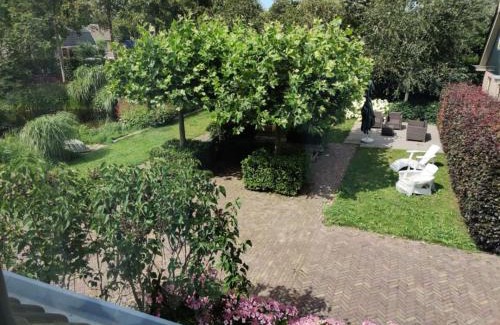 Sint Maarten Bed & Breakfast | B&B Be Our Guest