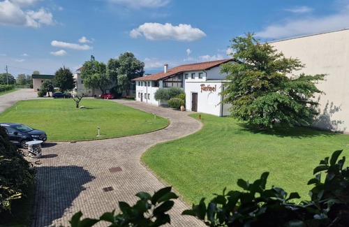 Spilimbergo Hotel | B&B BORGO TESIS