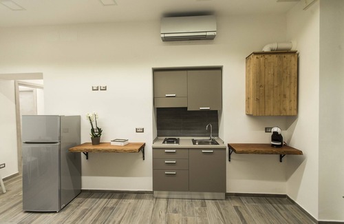 Vasto House | B&B GB Napoli Central Station