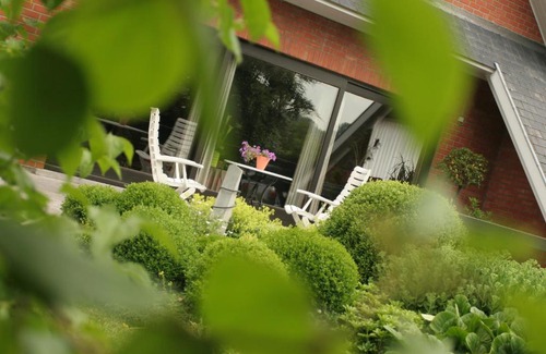 Sint-Martens-Lierde Bed & Breakfast | B&B Goudsbloempje