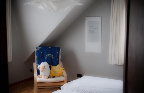Sint-Martens-Lierde Bed & Breakfast | B&B Goudsbloempje