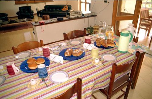 Olivadi Bed & Breakfast | B&B Hollywood