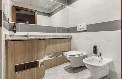 Madonna dell'Olmo Hotel | B&B Hotel Cuneo Cristal