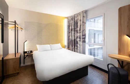L'Arenas Hotel | B&B HOTEL Nice Aéroport