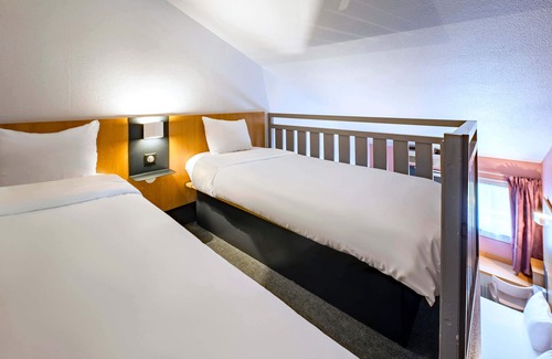 Villars Hotel | B&B HOTEL Saint-Etienne La Terrasse