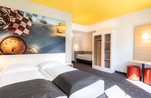 Stuttgart Hotel | B&B Hotel Stuttgart-Zuffenhausen