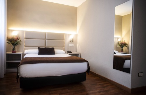Zaragoza Centro Hotel | B&B HOTEL Zaragoza Royal