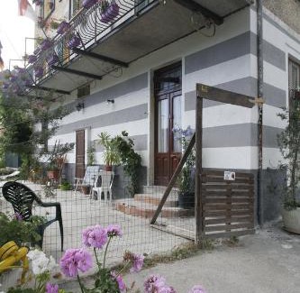 Gorreto Bed & Breakfast | B&B Jolly Gorreto