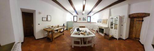 Cavour Bed & Breakfast | B&B L'orto del Geo
