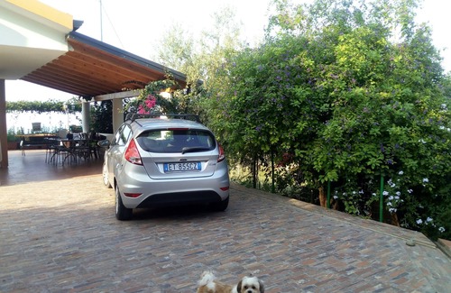 Condro Apartment | B & B L'Ulivo - Attic in villa with sea view and Aeolian islands with terrace and garden