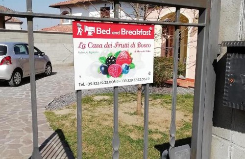 Garlasco Bed & Breakfast | B&B La casa dei frutti di bosco